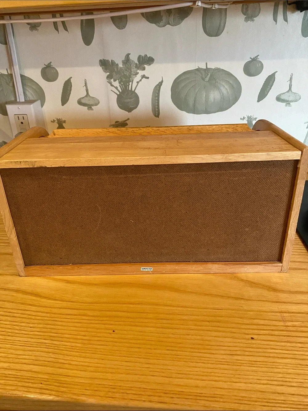 Kamenstein Vintage Bread Box